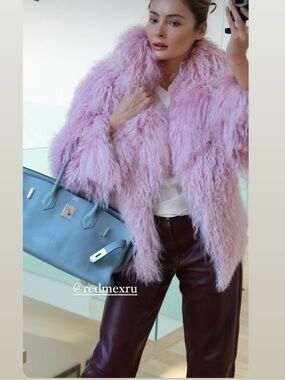 New With Tags Llama Genuine Fur Jacket in Bubblegum pink, size XS/S